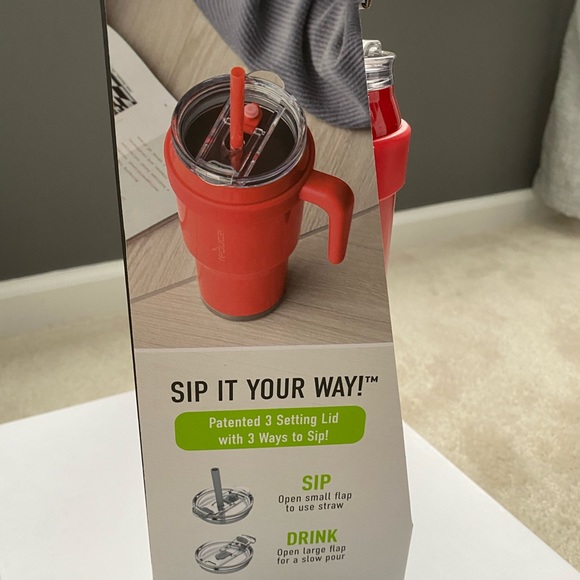 Brand new 2 pk Reduce 40 oz tumblers with straw lid and handle - Picture 5 of 5